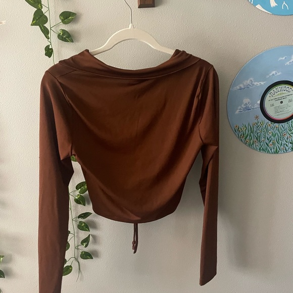 Rue21 Adjustable Long Sleeve Top - Picture 3 of 4